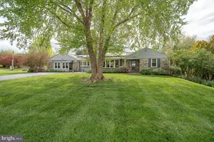 9 Buckwalter Rd, Audubon, PA 19403 - Photo 2