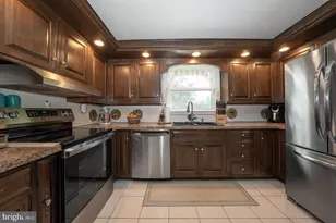 9 Buckwalter Rd, Audubon, PA 19403 - Photo 6