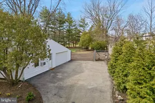 314 Midfield Dr, Ambler, PA 19002 - Photo 22