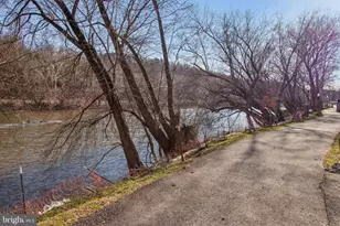 956 Riverplace Dr, Conshohocken, PA 19428 - Photo 48