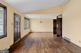 42 Lincoln Ln, Conshohocken, PA 19428 - Photo 8