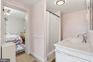939 Walnut St, Royersford, PA 19468 - Photo 20