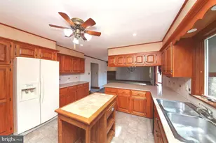 837 Rising Sun Rd, Telford, PA 18969 - Photo 6