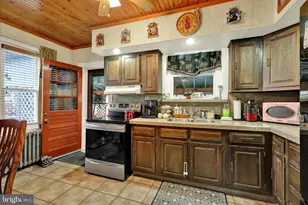 293 Diamond St, Pottstown, PA 19464 - Photo 16