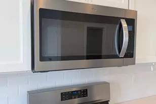 33 E Front St, Bridgeport, PA 19405 - Photo 16