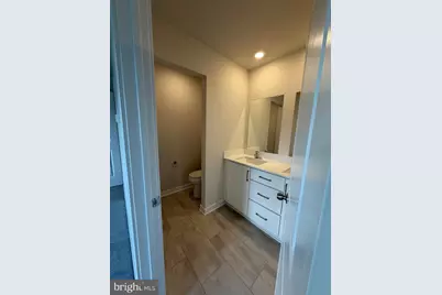 33 East Front Street, Bridgeport, PA 19405 - Photo 20