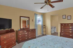 1177 Horseshoe Dr, Blue Bell, PA 19422 - Photo 18