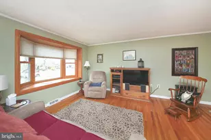 1448 Wheaton Ln, North Wales, PA 19454 - Photo 4