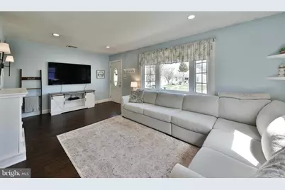 2604 Lynne Avenue, Hatboro, PA 19040 - Photo 4