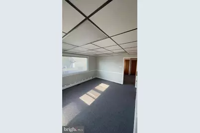 801 N Charlotte Street #SUITE 2, Pottstown, PA 19464 - Photo 4