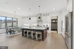 355 Bronson Cir, Collegeville, PA 19426 - Photo 10