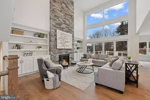 355 Bronson Cir, Collegeville, PA 19426 - Photo 2