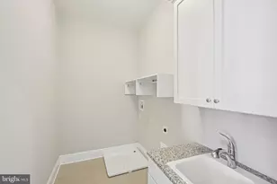355 Bronson Cir, Collegeville, PA 19426 - Photo 28