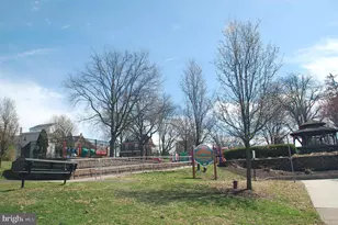 76 Hillside Ave, Souderton, PA 18964 - Photo 30