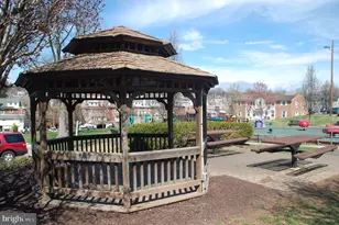 76 Hillside Ave, Souderton, PA 18964 - Photo 34