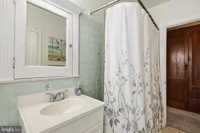 1423 Locust Street, Norristown, PA 19401 - Photo 18