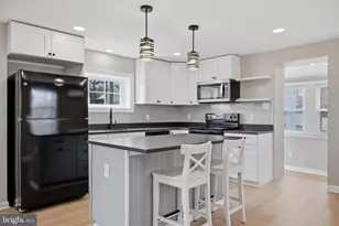 305 Hillside, Eagleville, PA 19403 - Photo 2