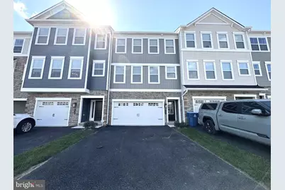 114 Higher Rock Ct, North Wales, PA 19454 - Photo 2