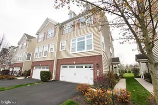 431 Williamson Ct, Lansdale, PA 19446 - Photo 2