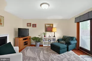 1704 Smedley Ct, Maple Glen, PA 19002 - Photo 16