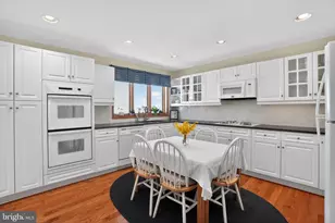 1704 Smedley Ct, Maple Glen, PA 19002 - Photo 10