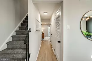 233 Holly Dr, King of Prussia, PA 19406 - Photo 4