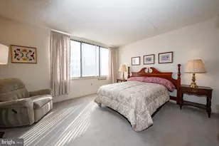 19 Rock Hill Rd, Bala Cynwyd, PA 19004 - Photo 10