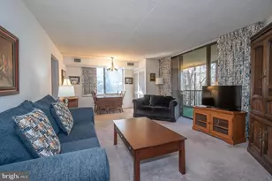 19 Rock Hill Rd, Bala Cynwyd, PA 19004 - Photo 4