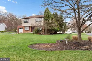 1120 Angus Cir, Blue Bell, PA 19422 - Photo 18