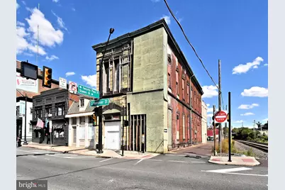 28 S Hanover Street, Pottstown, PA 19464 - Photo 4