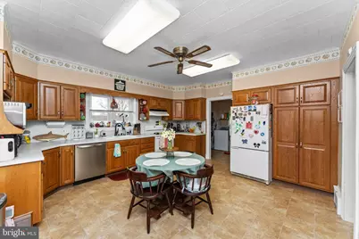 145 Main Street, East Greenville, PA 18041 - Photo 10