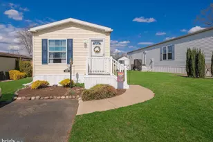 154 Hillside Ct, North Wales, PA 19454 - Photo 4