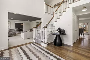 201 Wolf Ln, Ambler, PA 19002 - Photo 2