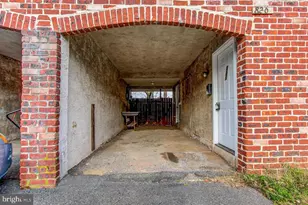 826 Shaw Ave, Lansdale, PA 19446 - Photo 2