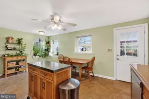 700 Hamilton St, Norristown, PA 19401 - Photo 18