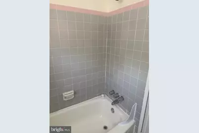 901 E Pleasant Avenue, Glenside, PA 19038 - Photo 6