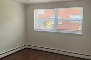 901 E Pleasant Ave, Glenside, PA 19038 - Photo 4