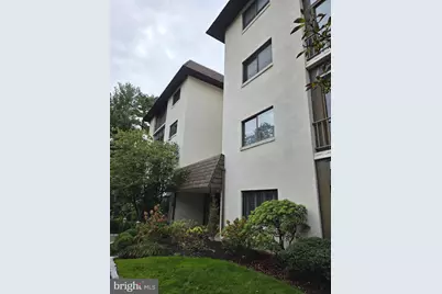 432 W Montgomery Avenue #402, Haverford, PA 19041 - Photo 2