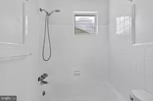 634 Linton Rd, Huntingdon Valley, PA 19006 - Photo 18