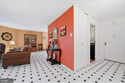 666 W Germantown Pike #1212, Plymouth Meeting, PA 19462 - Photo 14