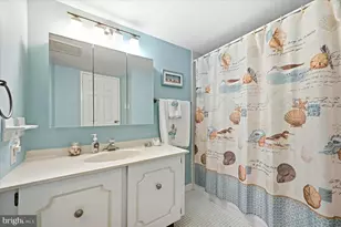 666 W Germantown Pike, Plymouth Meeting, PA 19462 - Photo 24