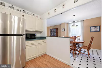 666 W Germantown Pike #1212, Plymouth Meeting, PA 19462 - Photo 12