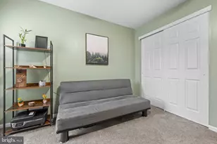 1905 Foxmeadow Cir, Royersford, PA 19468 - Photo 16