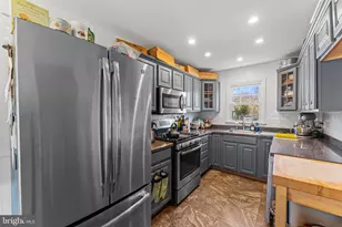 268 Maple Ave, Glenside, PA 19038 - Photo 14