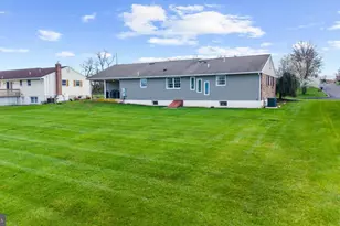 2323 Colonial Dr, Gilbertsville, PA 19525 - Photo 36