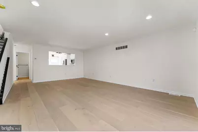 729 E Oak Street, Norristown, PA 19401 - Photo 10