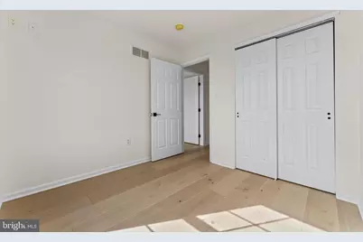 729 E Oak Street, Norristown, PA 19401 - Photo 22