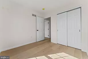 729 E Oak St, Norristown, PA 19401 - Photo 22