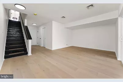 729 E Oak Street, Norristown, PA 19401 - Photo 26