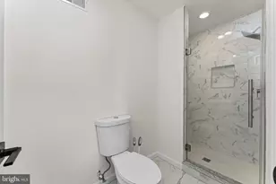 729 E Oak St, Norristown, PA 19401 - Photo 18